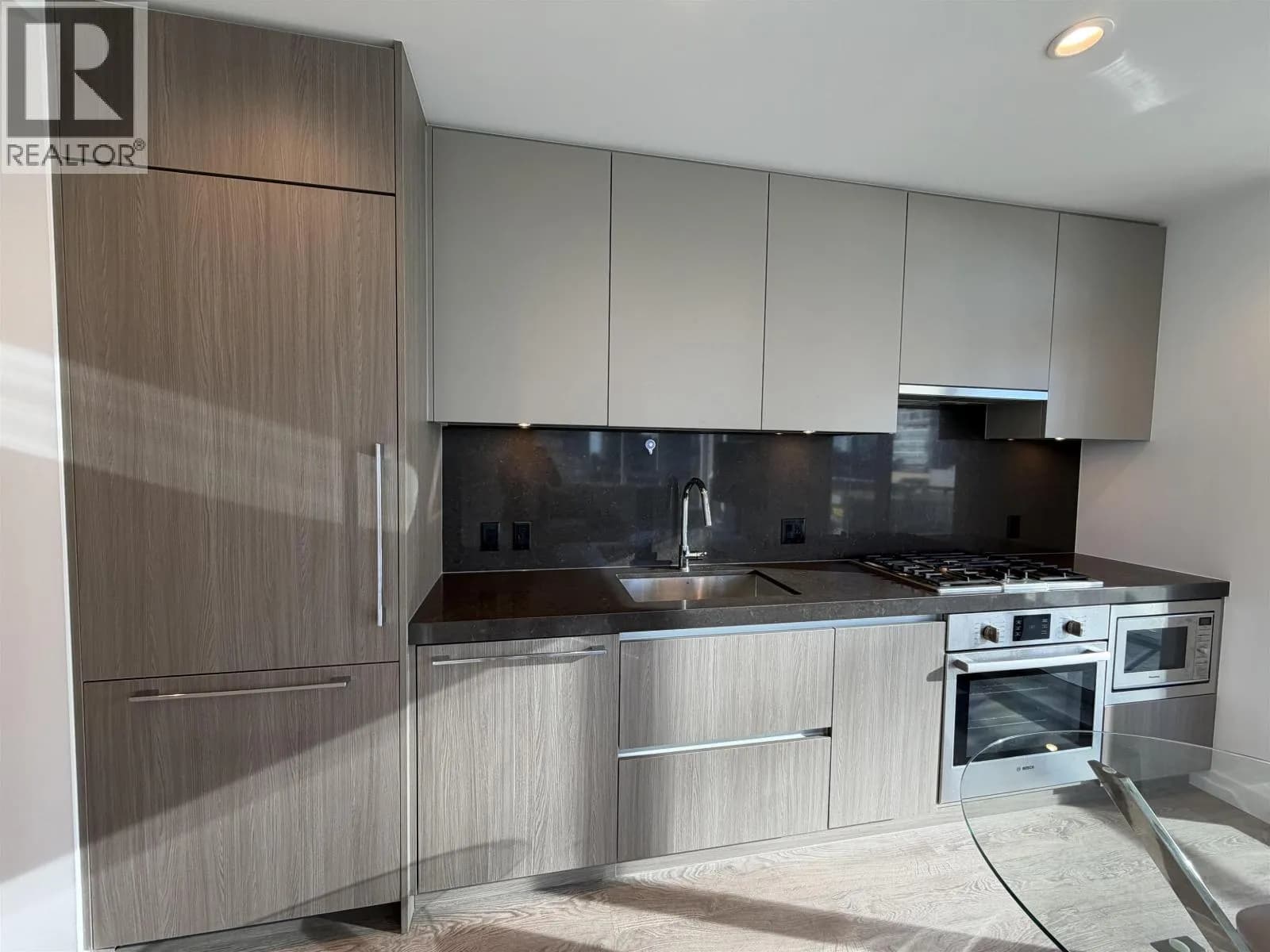 6080 MCKAY AVENUE, Burnaby