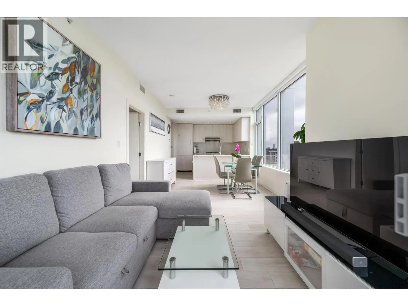 #705 5051 IMPERIAL STREET, Burnaby, BC photo 5