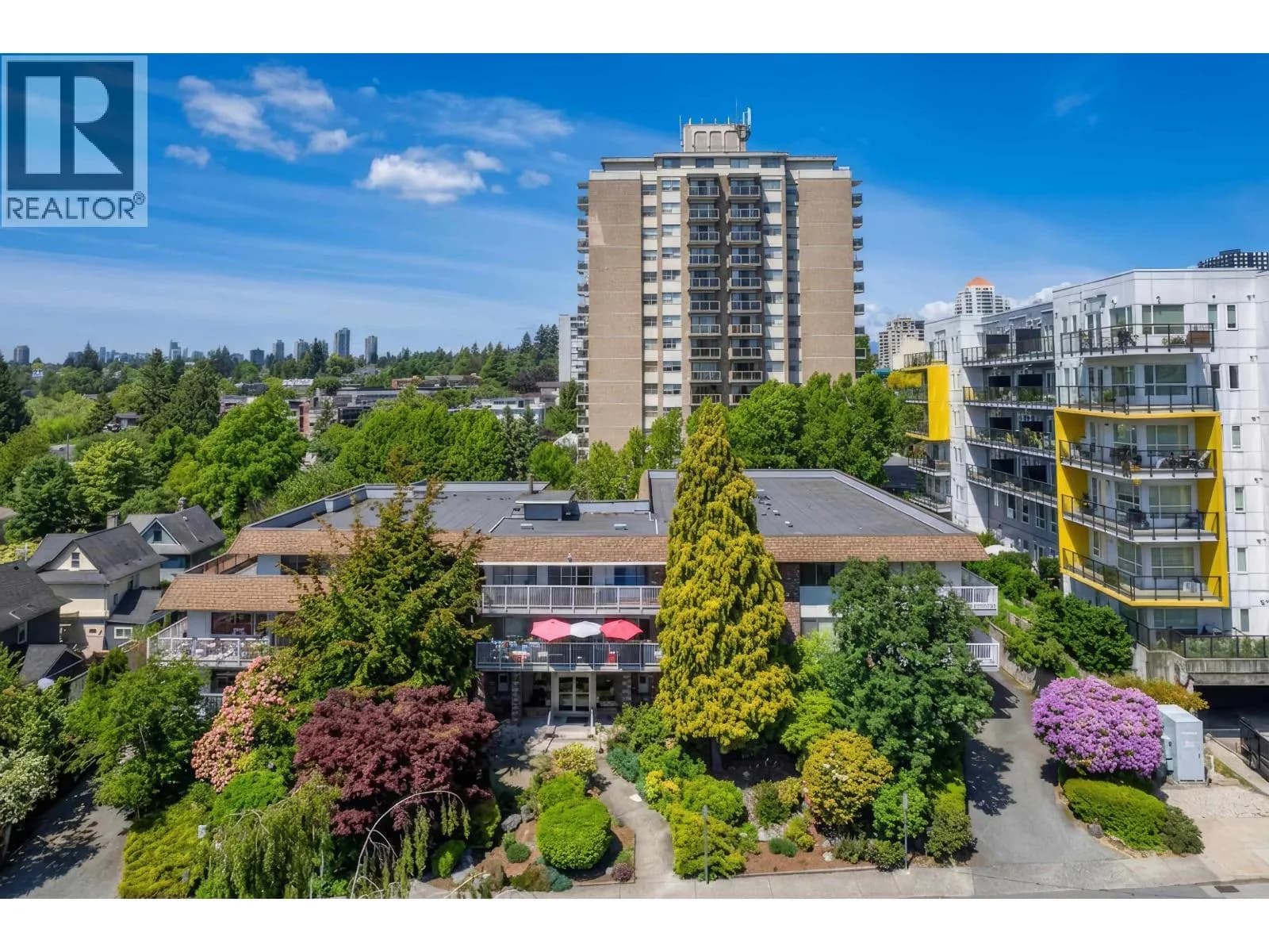 815 FOURTH AVENUE, New Westminster