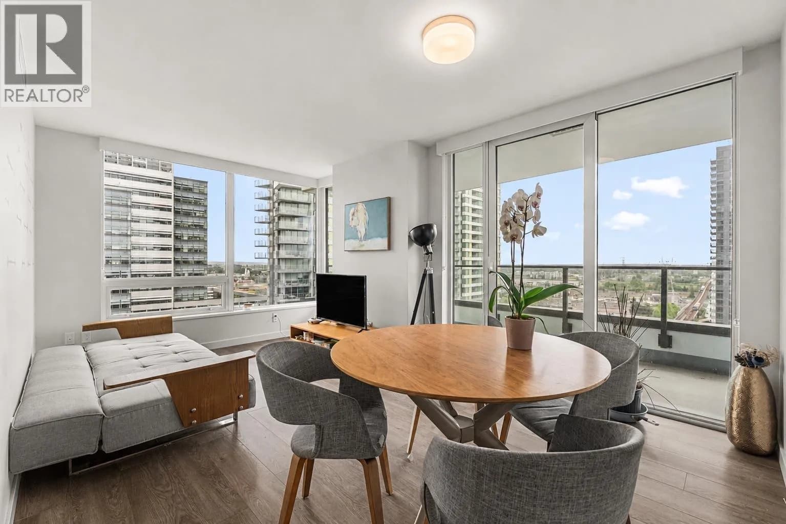 #1408 8189 CAMBIE STREET, Vancouver, BC photo 3