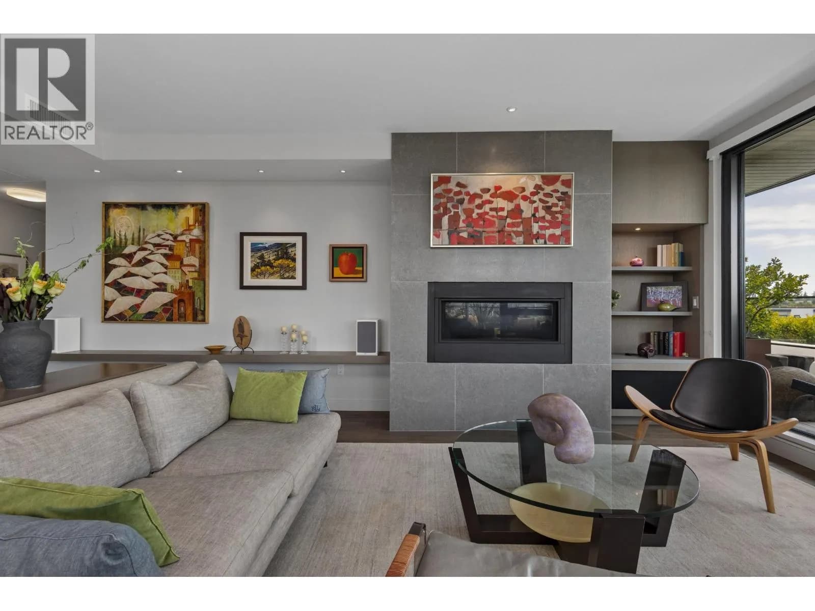 #601 4427 CAMBIE STREET, Vancouver, BC photo 4