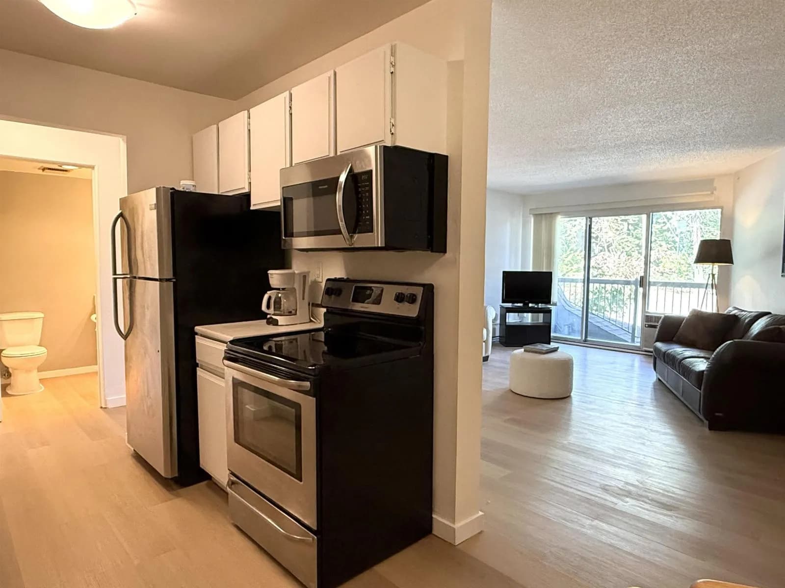 #218 15020 NORTH BLUFF ROAD, White Rock, BC photo 3