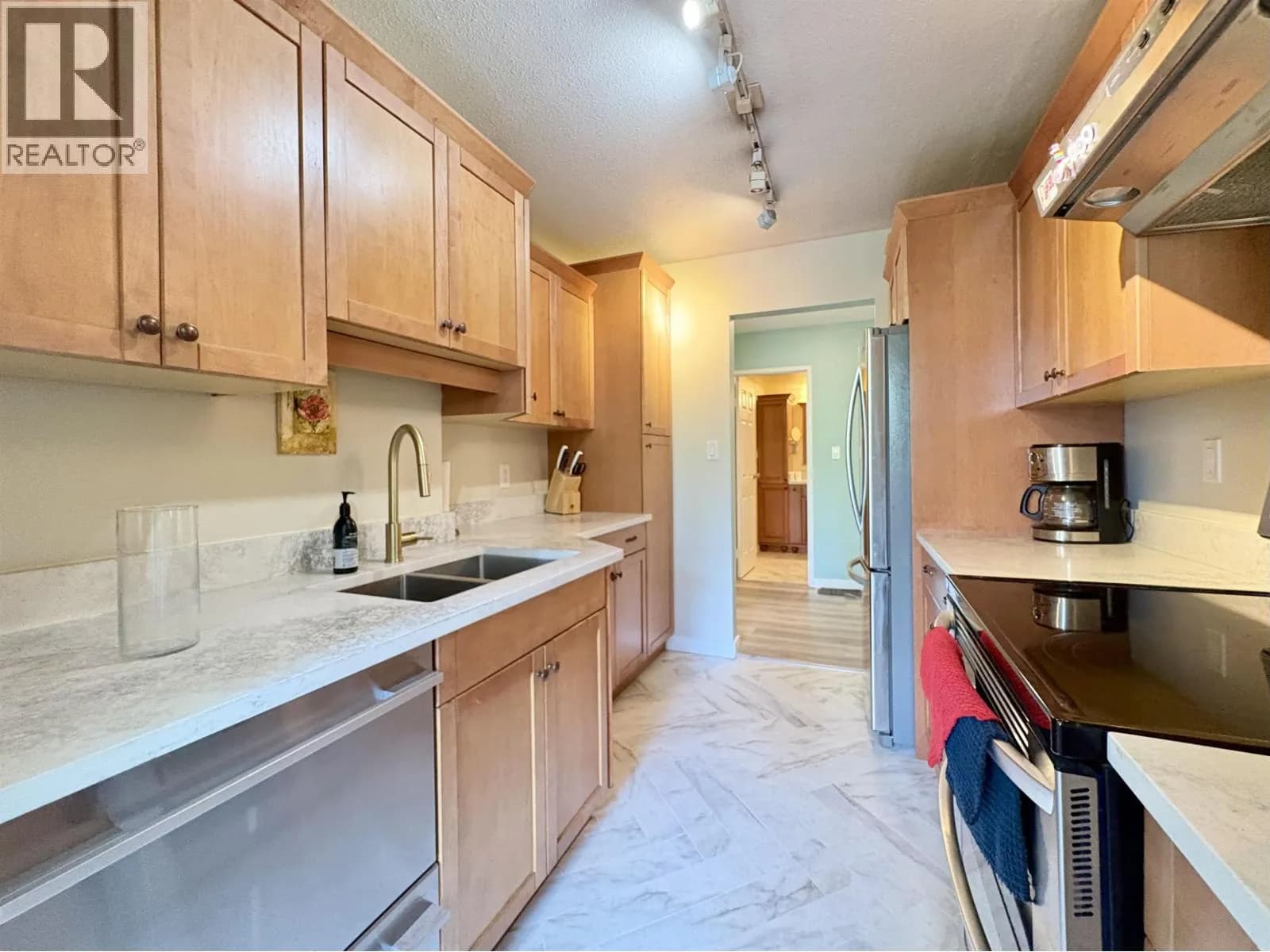 #602 2060 BELLWOOD AVENUE, Burnaby, BC photo 4