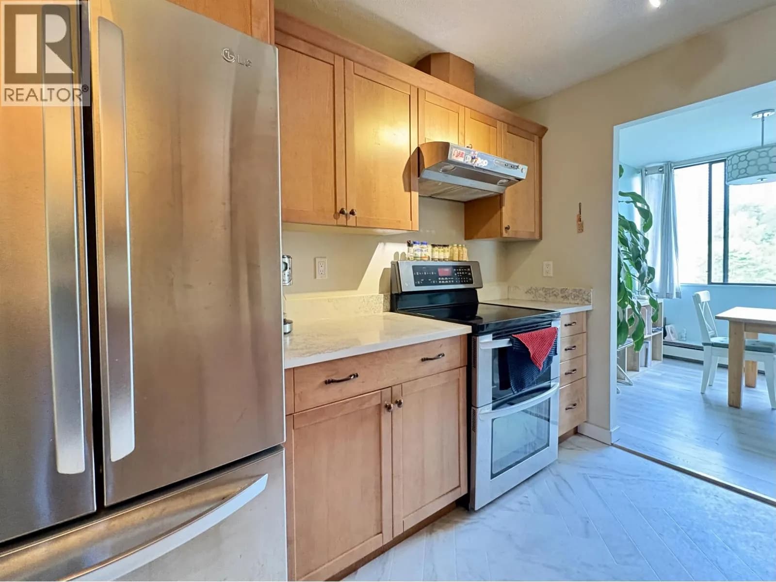 #602 2060 BELLWOOD AVENUE, Burnaby, BC photo 5