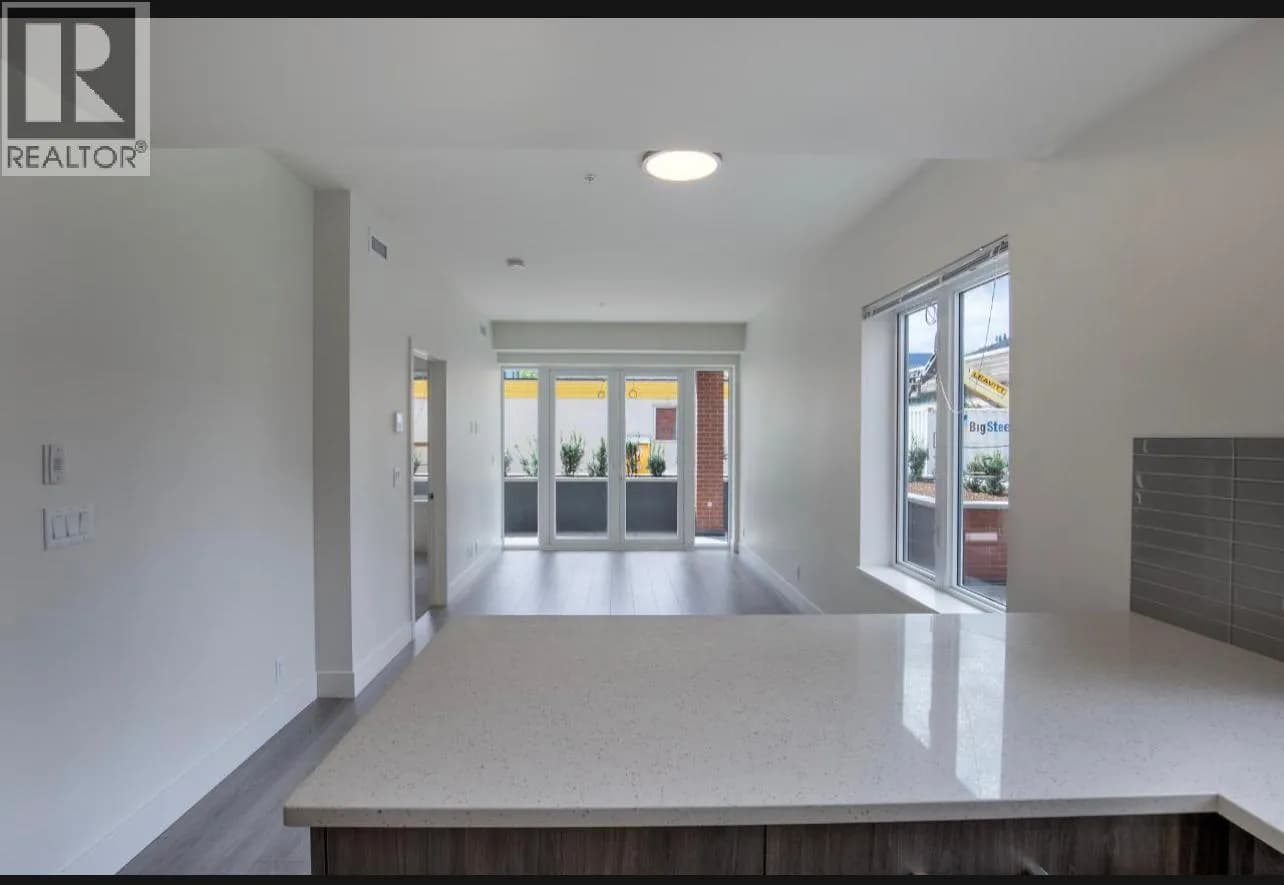 #106 885 UNIVERSITY Drive, Kamloops, BC photo 3