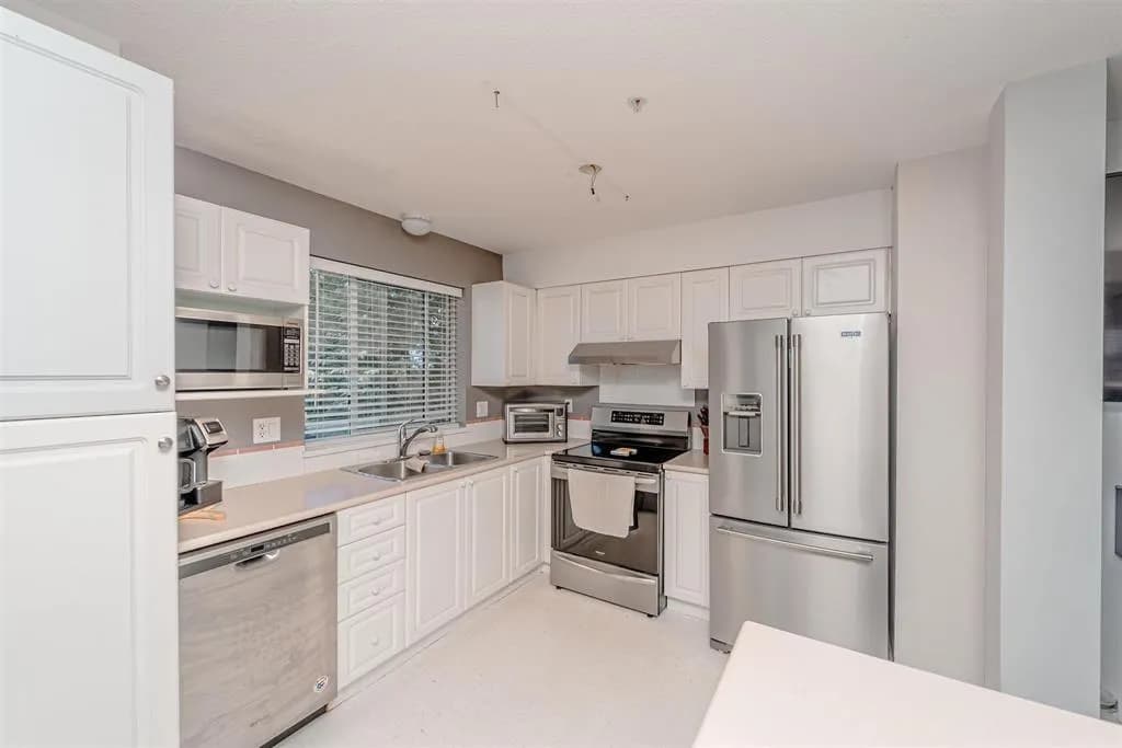 #330 2750 FAIRLANE STREET, Abbotsford, BC photo 5