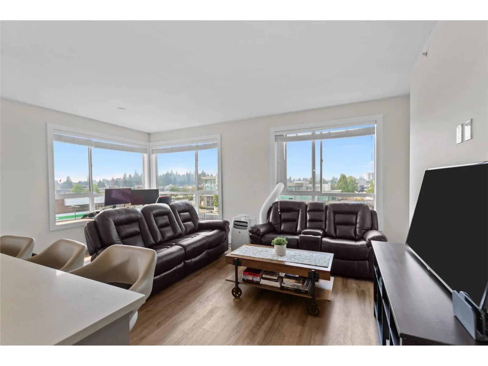 #512 32838 VENTURA AVENUE, Abbotsford, BC photo 4
