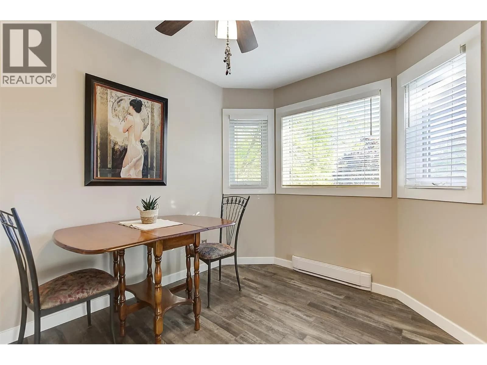 #216 3842 Gordon Drive, Kelowna, BC photo 5