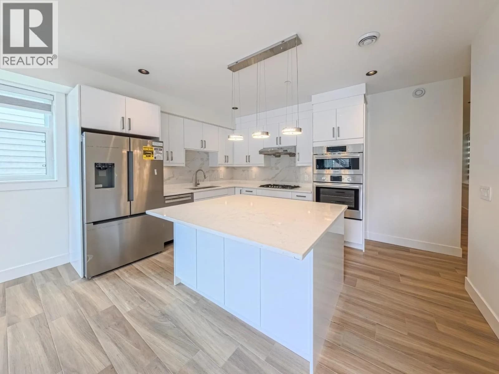 745 E 30 AVENUE, Vancouver