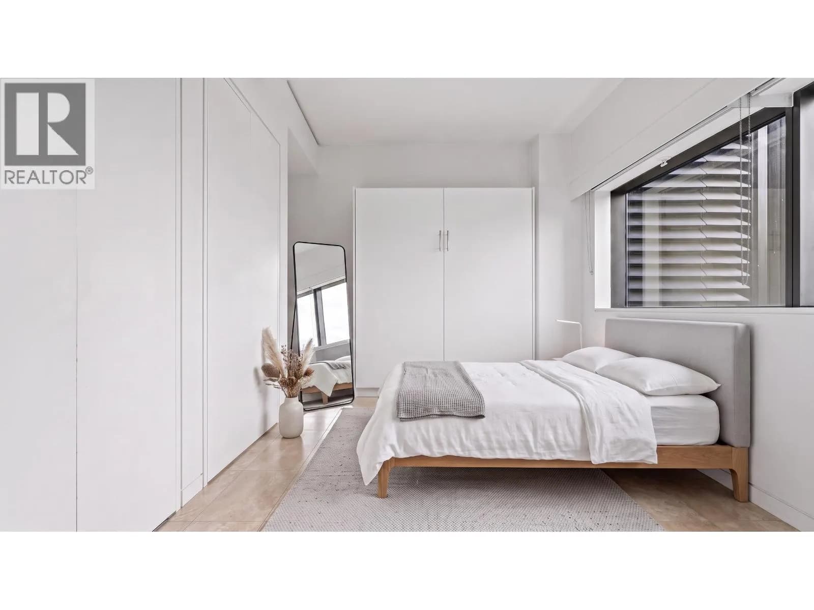 #1404 838 W HASTINGS STREET, Vancouver, BC photo 2