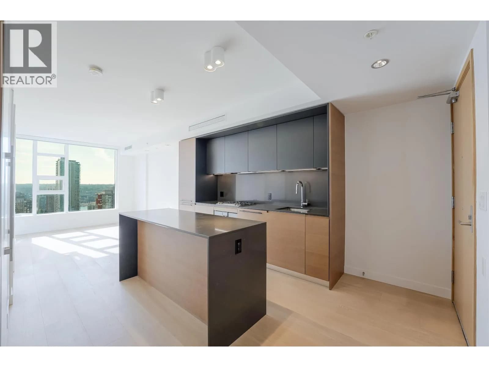 1289 HORNBY STREET, Vancouver