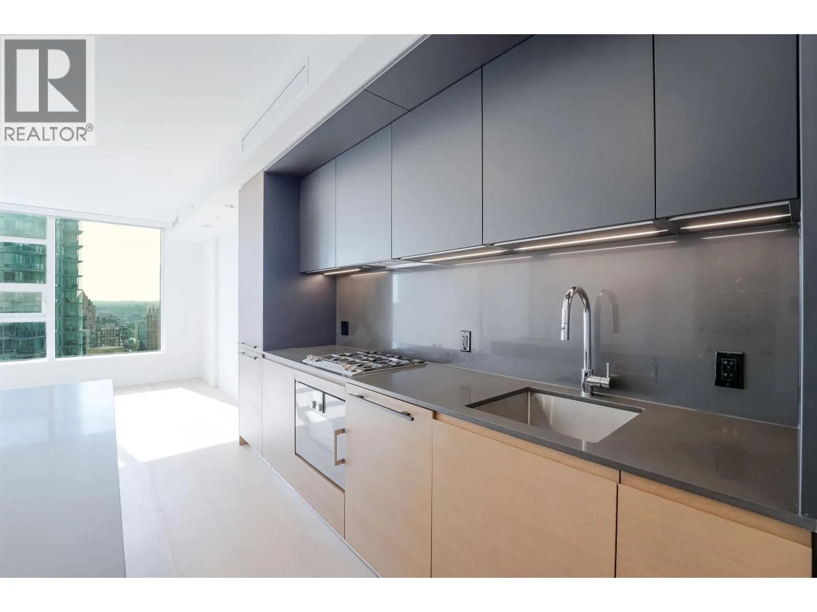 #2710 1289 HORNBY STREET, Vancouver, BC photo 5