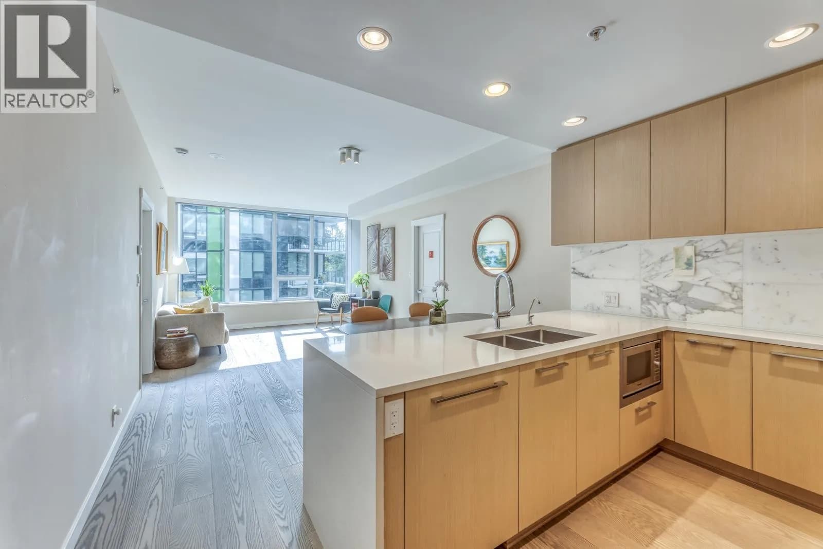 #308 3533 ROSS DRIVE, Vancouver, BC photo 4