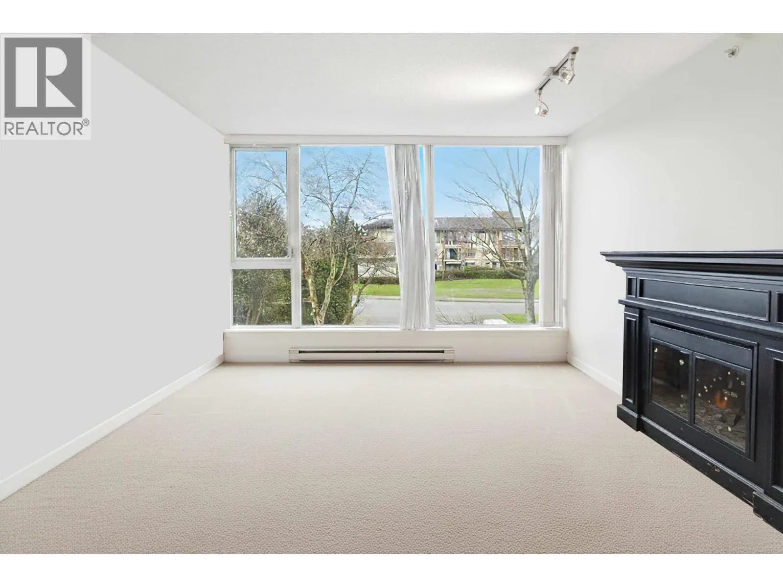 #503 5028 KWANTLEN STREET, Richmond, BC photo 4