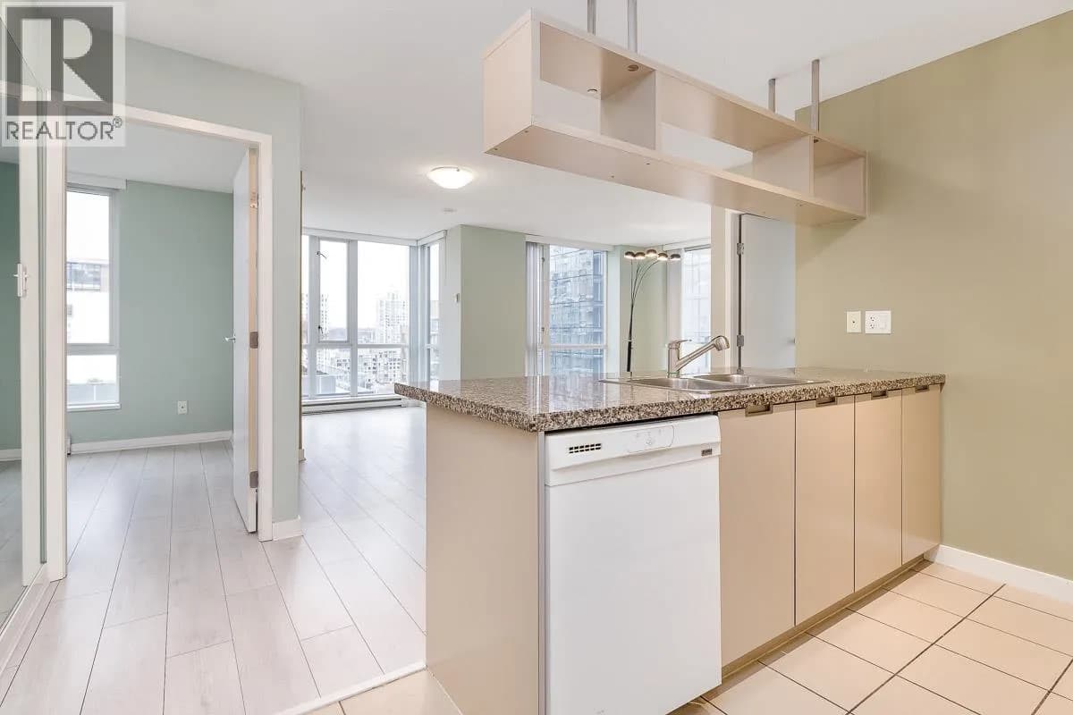 #1708 1082 SEYMOUR STREET, Vancouver, BC photo 3