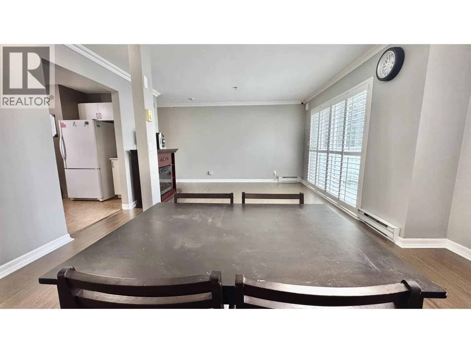 #403 2983 CAMBRIDGE STREET, Port Coquitlam, BC photo 5