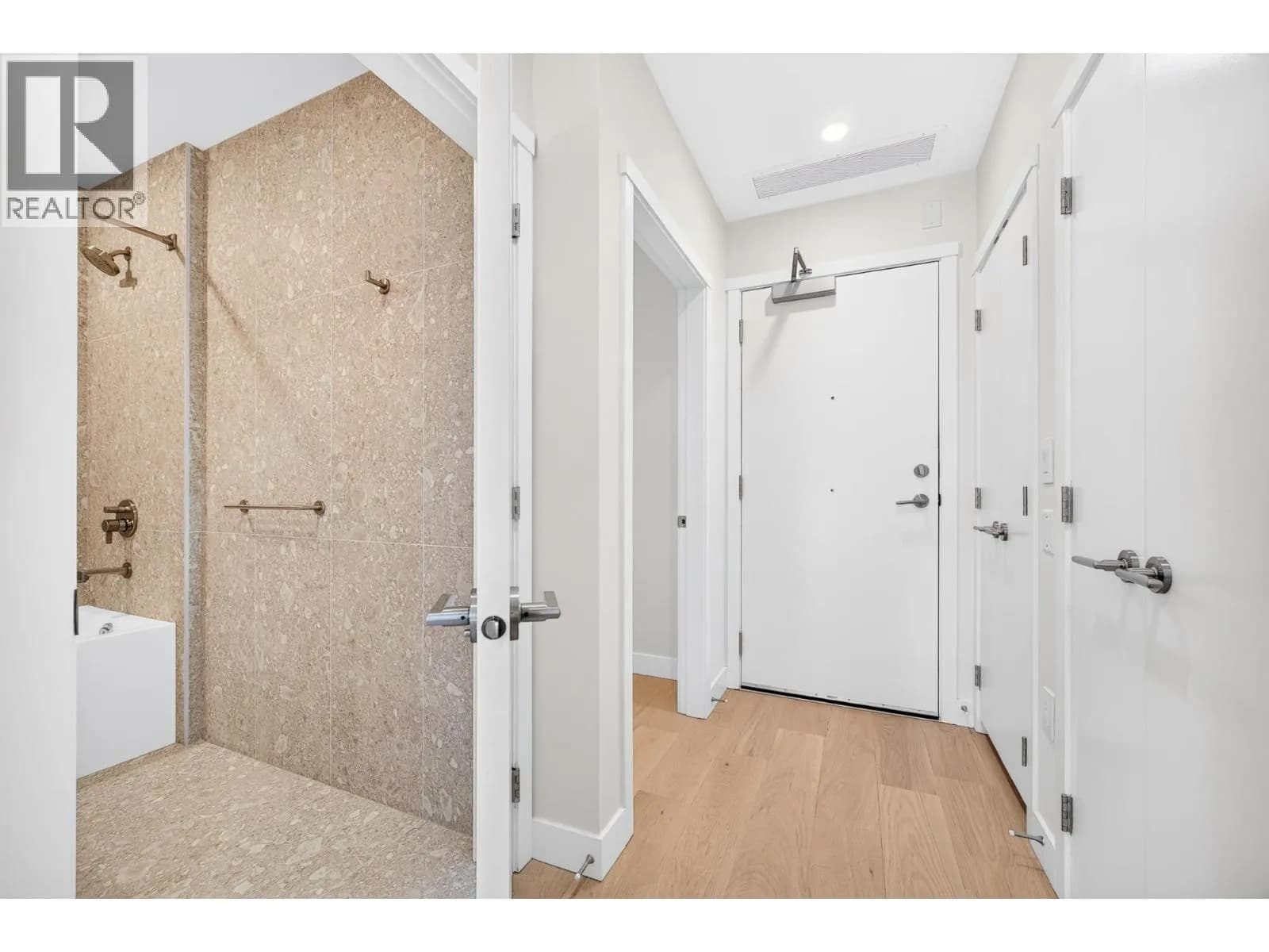 #116 5212 CAMBIE STREET, Vancouver, BC photo 5