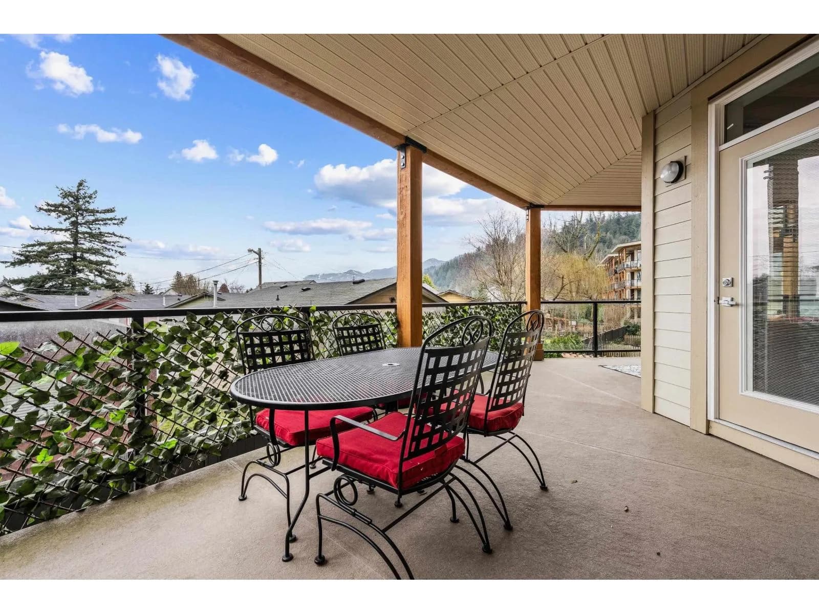 #210 45754 KEITH WILSON ROAD, Chilliwack, BC photo 4