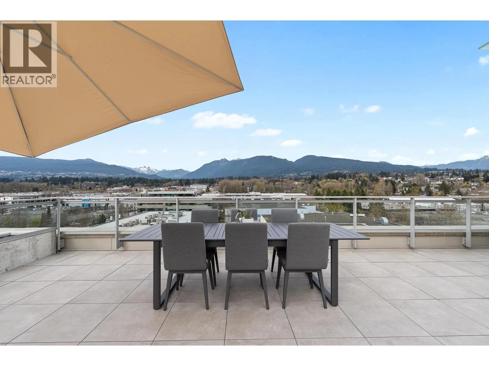 #703 755 HARBOURSIDE DRIVE, North Vancouver, BC photo 2