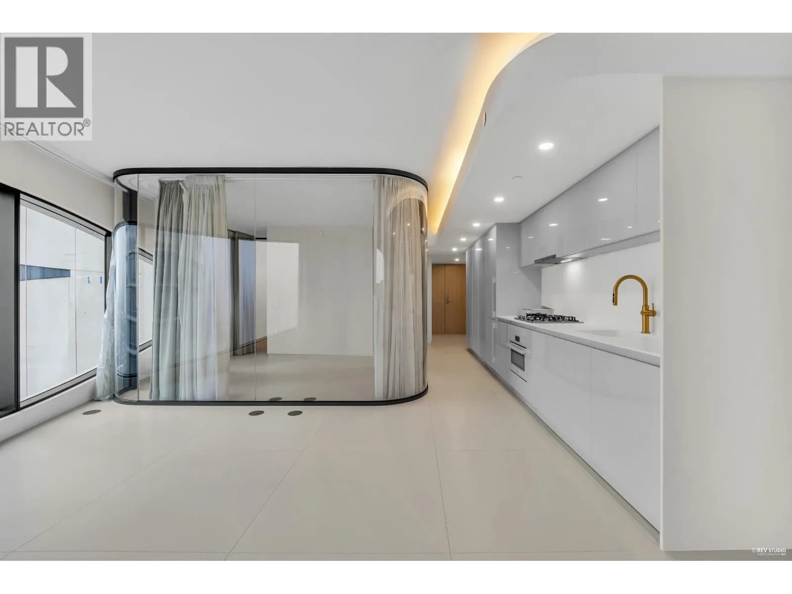 #2207 1033 NELSON STREET, Vancouver, BC photo 4