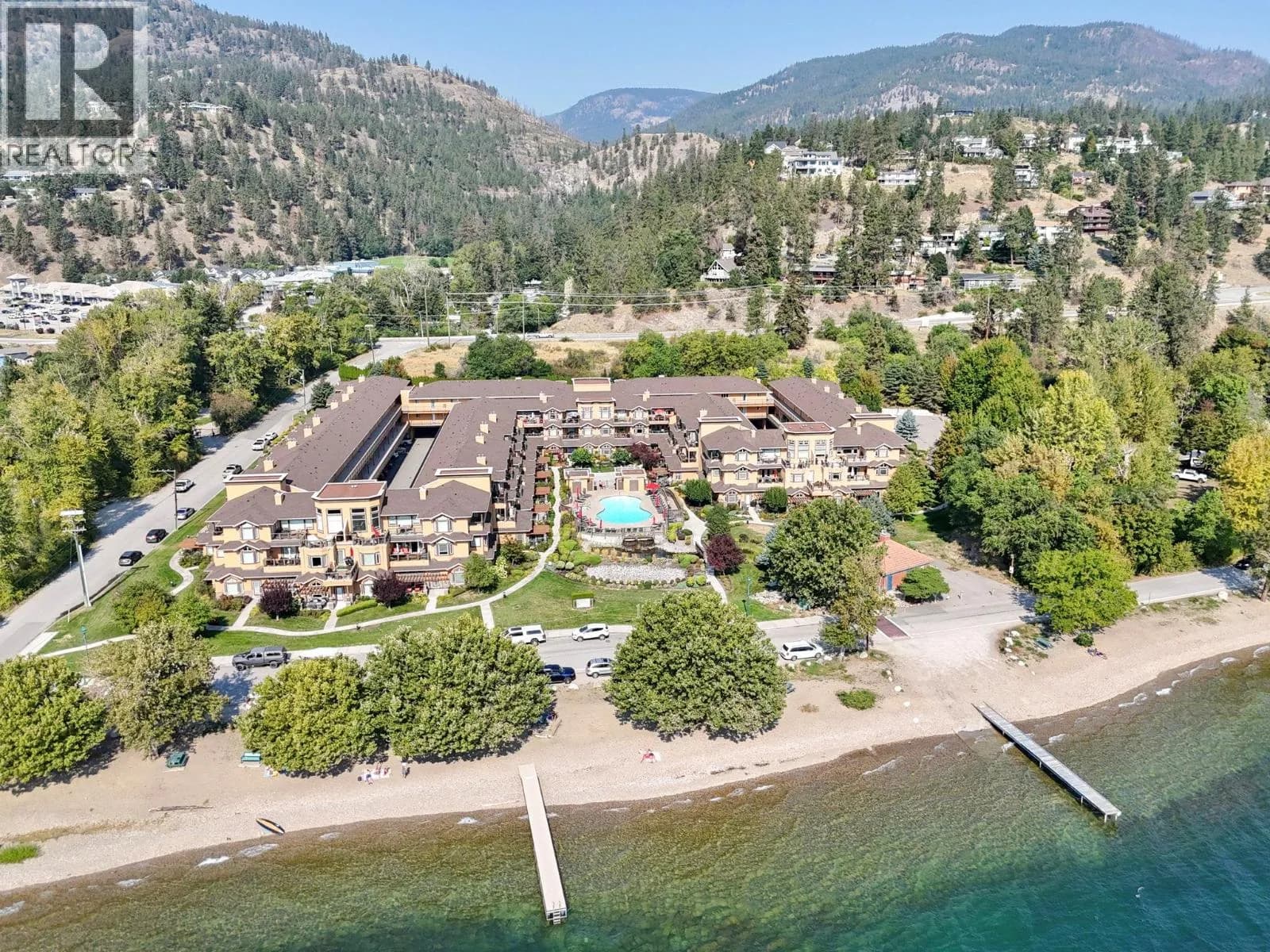 3996 Beach Avenue, Peachland