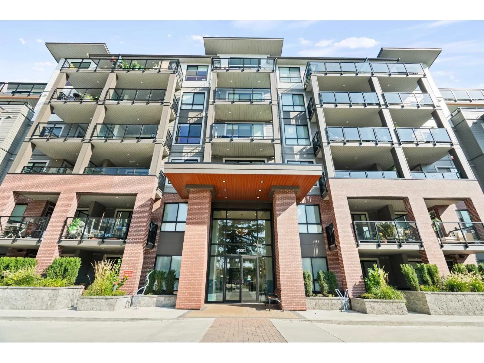 45511 CAMPUS DRIVE, Chilliwack