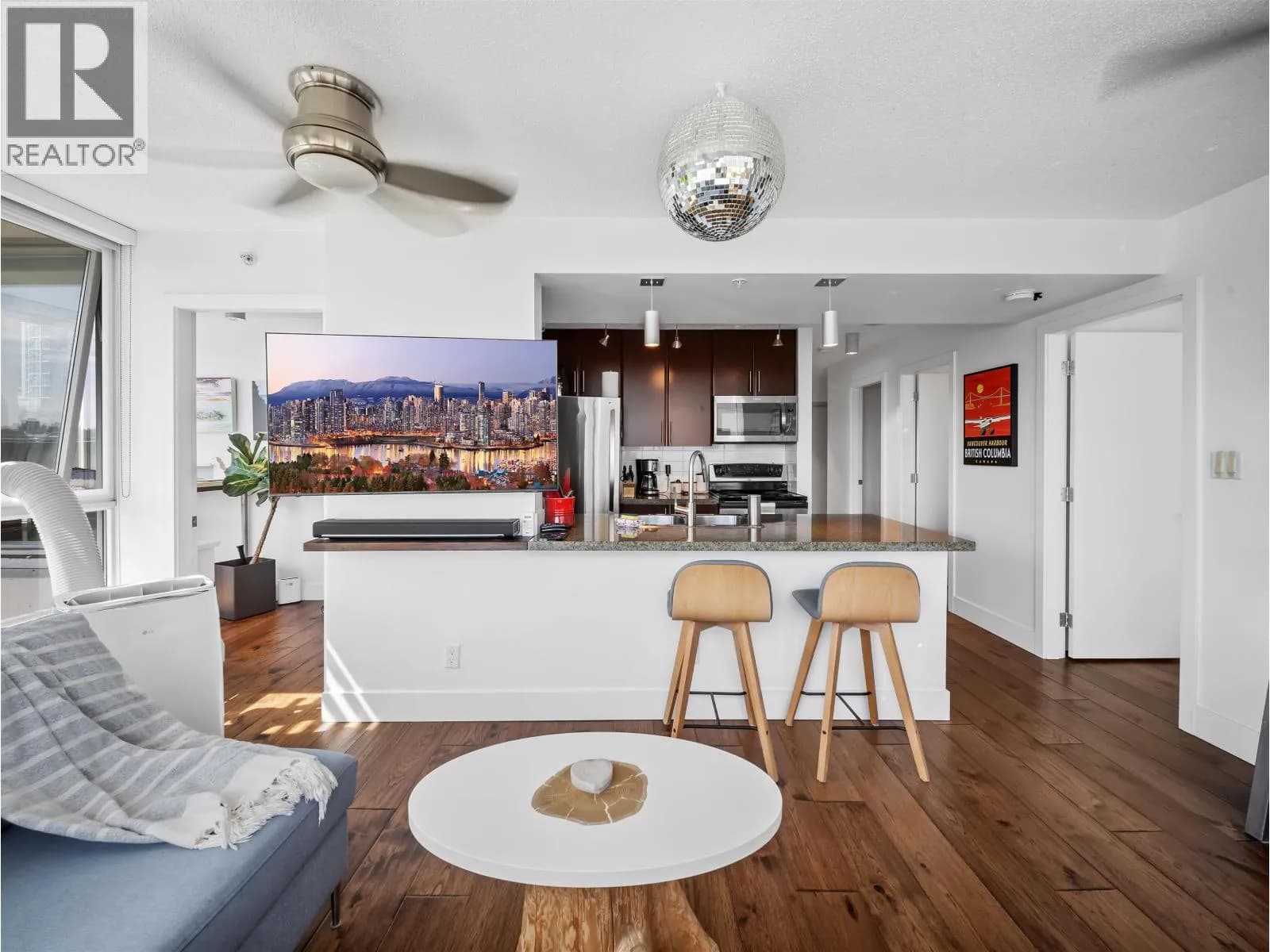 688 ABBOTT STREET, Vancouver