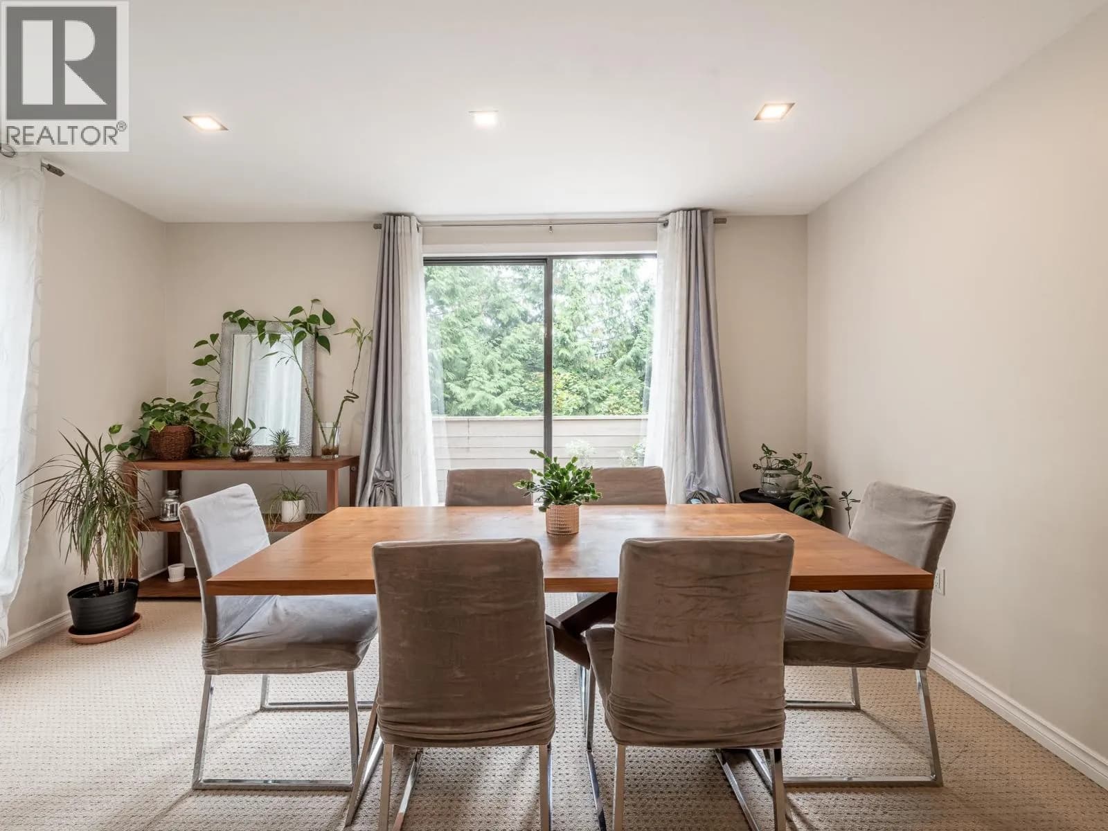 #201 9152 SATURNA DRIVE, Burnaby, BC photo 5