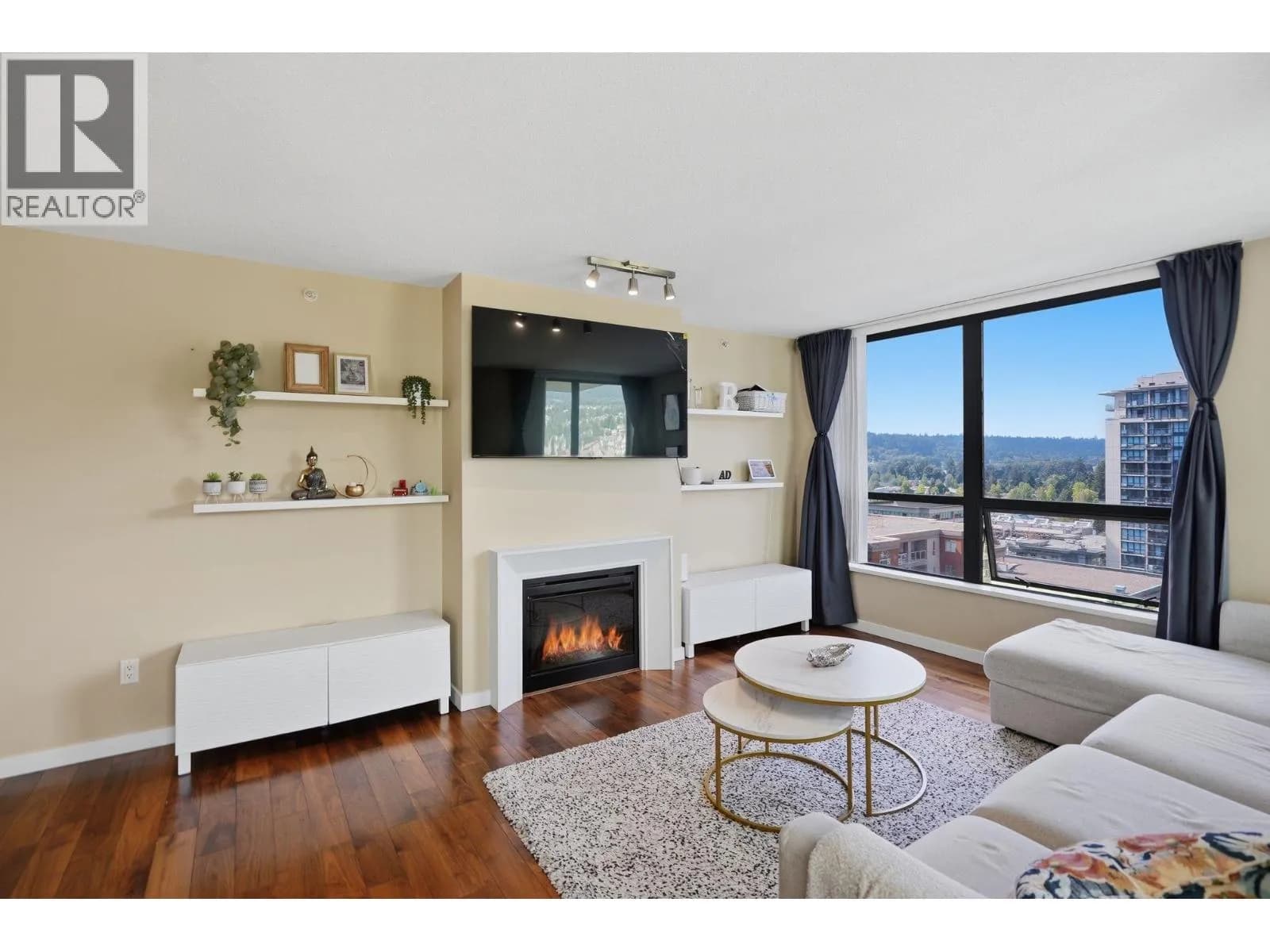 #1505 1185 THE HIGH STREET, Coquitlam, BC photo 2