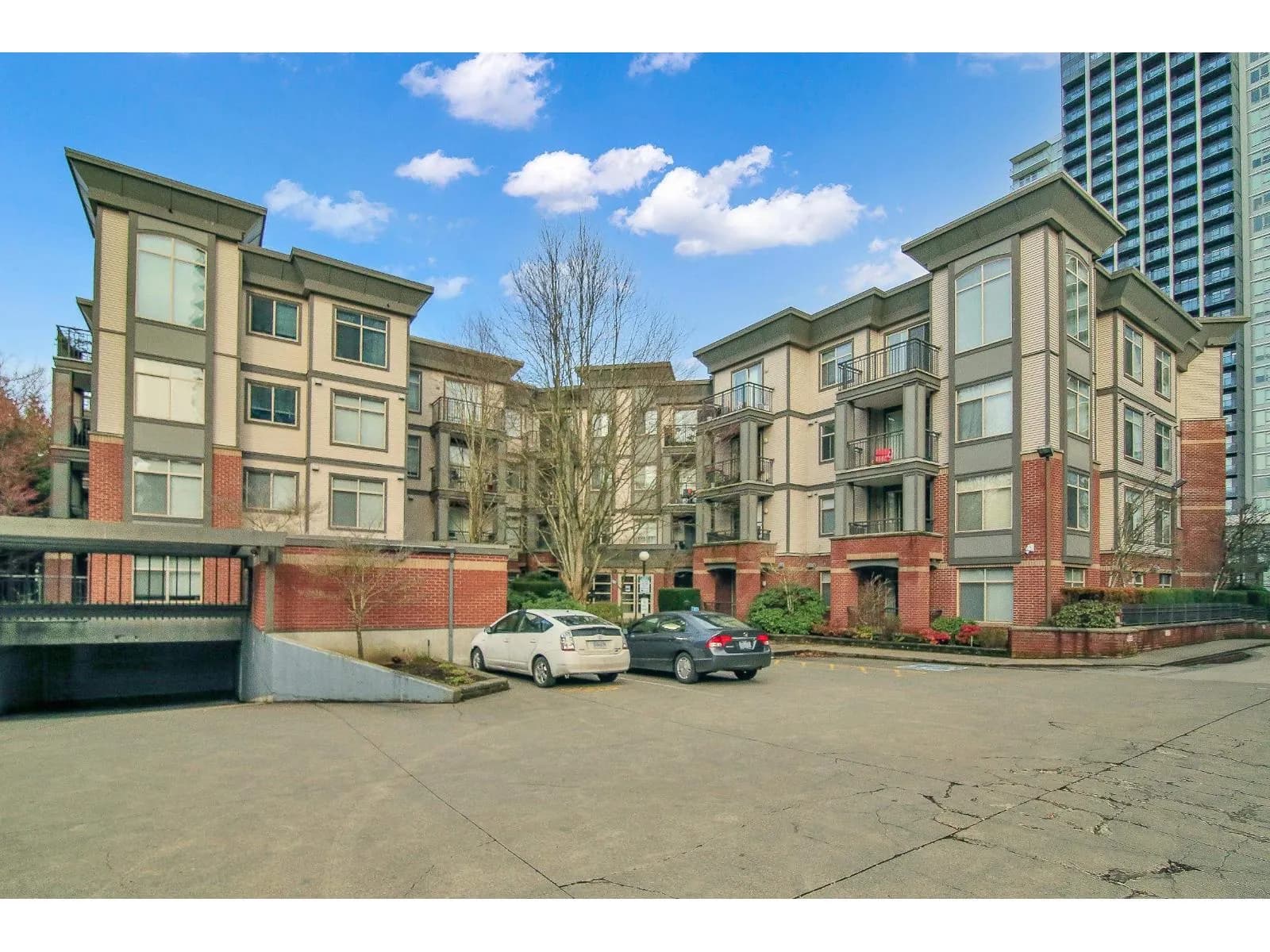 10499 UNIVERSITY DRIVE, Surrey