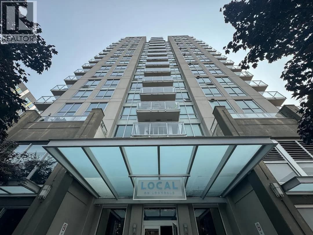 #321 135 E 17TH STREET, North Vancouver, BC photo 1