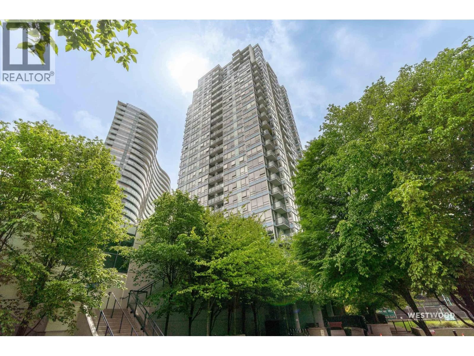 #808 939 EXPO BOULEVARD, Vancouver, BC photo 1