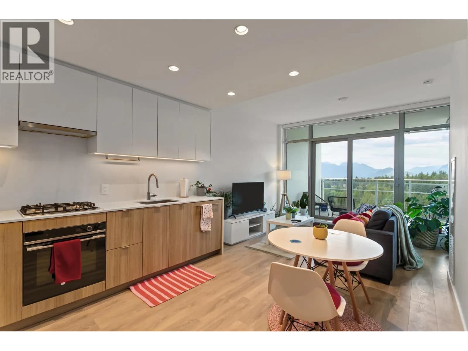 #1707 505 NELSON STREET, Coquitlam, BC photo 2