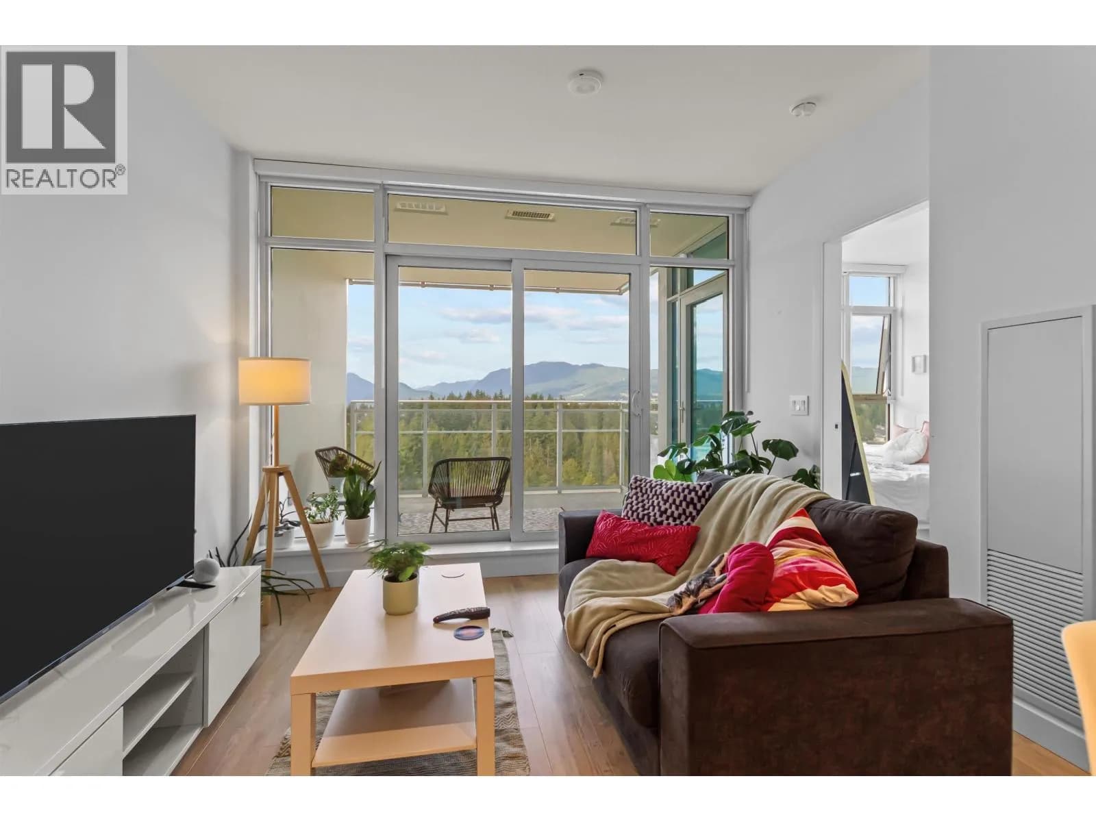 #1707 505 NELSON STREET, Coquitlam, BC photo 3
