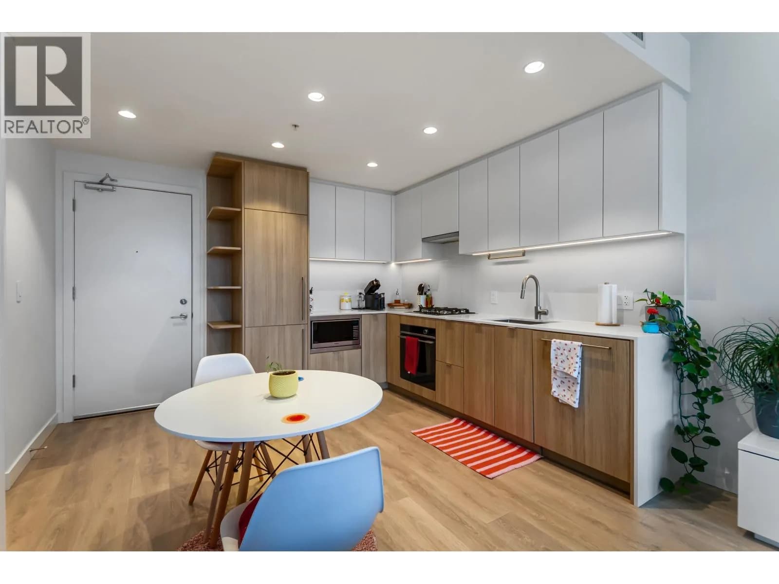#1707 505 NELSON STREET, Coquitlam, BC photo 5