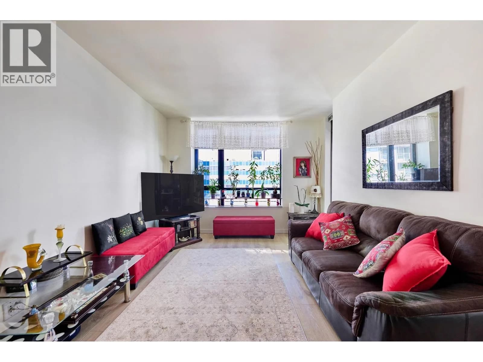 #1805 788 RICHARDS STREET, Vancouver, BC photo 4