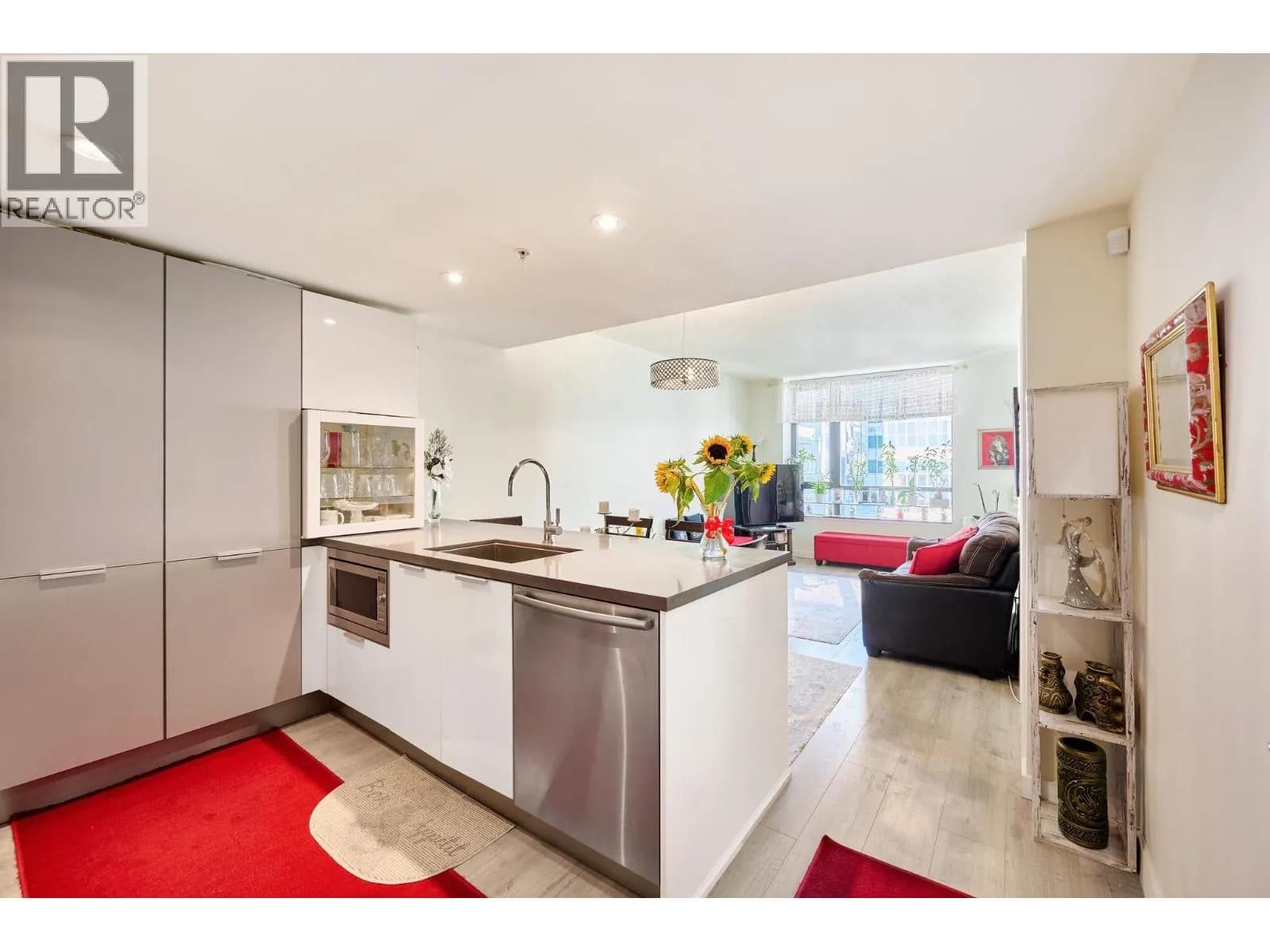 #1805 788 RICHARDS STREET, Vancouver, BC photo 5