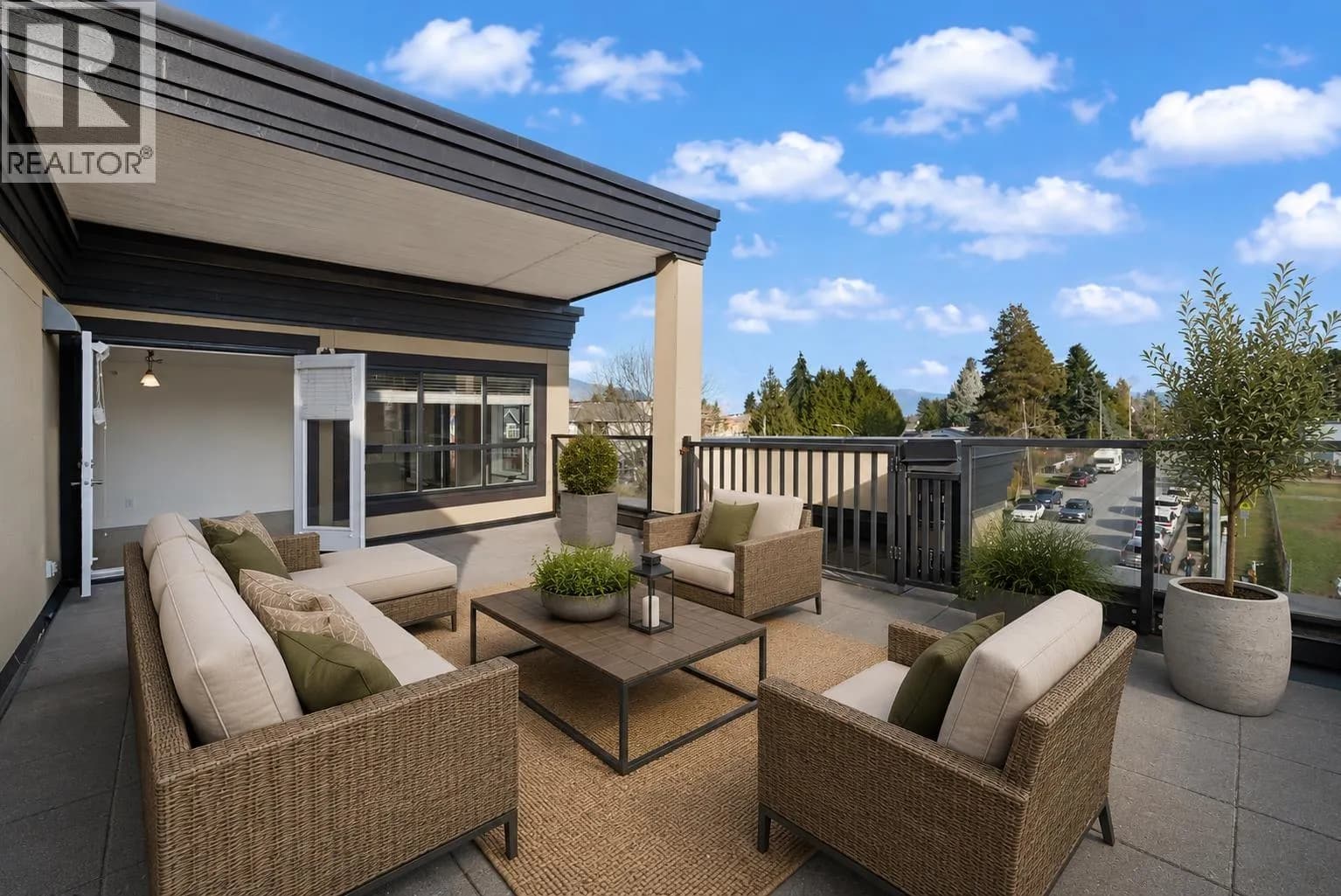 #502 2191 SHAUGHNESSY STREET, Port Coquitlam, BC photo 3