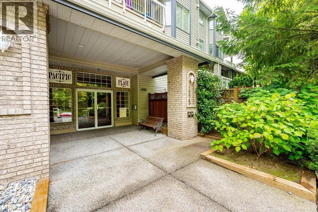 #207 1215 PACIFIC STREET, Coquitlam, BC photo 2