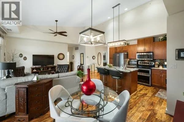3301 Skaha Lake Road, Penticton