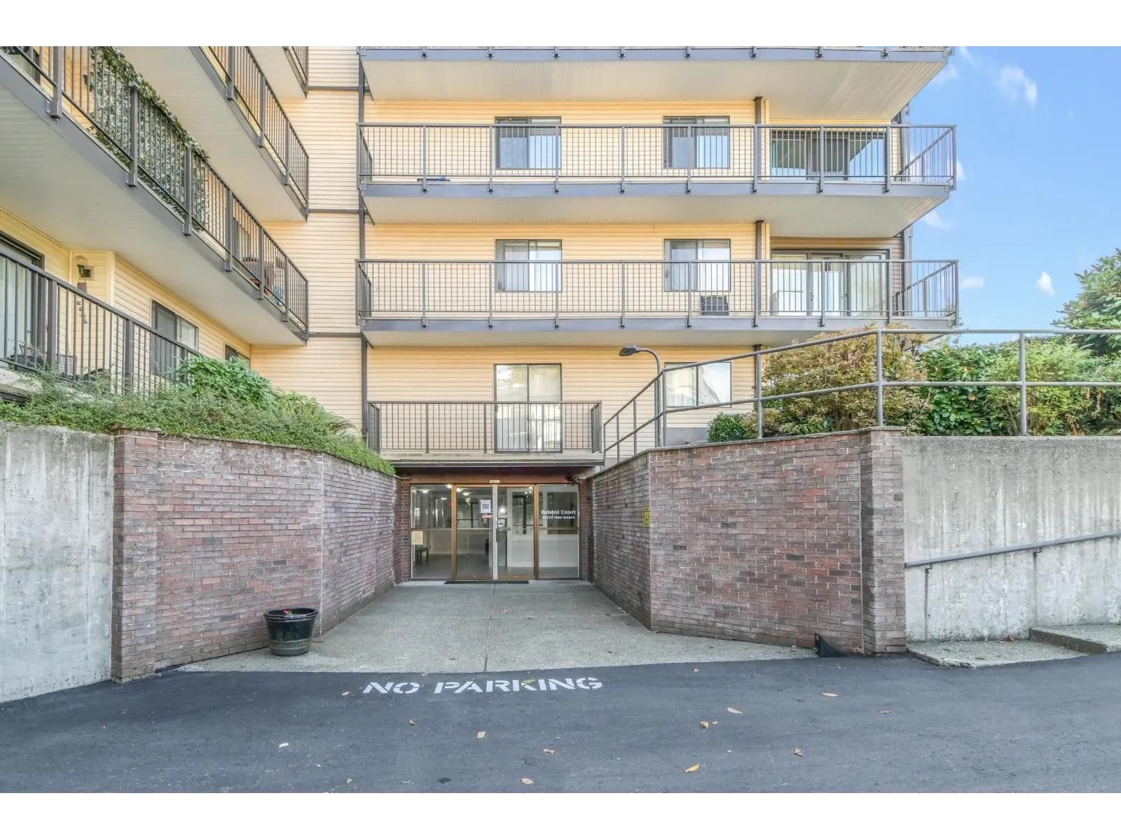 #308 32110 TIMS AVENUE, Abbotsford, BC photo 2