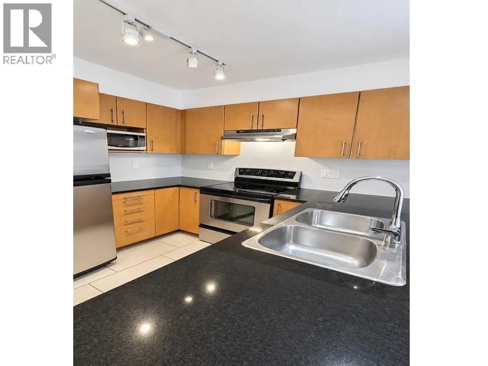 #408 1633 MACKAY AVENUE, North Vancouver, BC photo 5