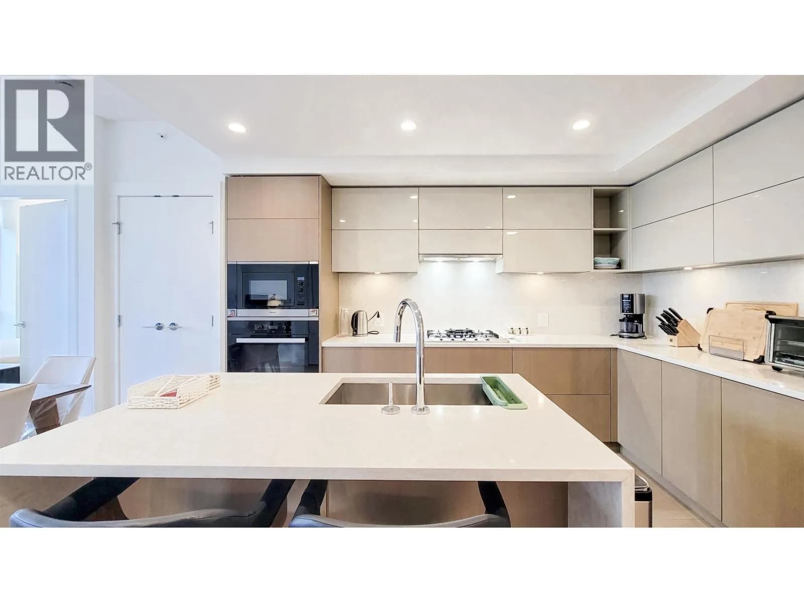 #208 469 W KING EDWARD AVENUE, Vancouver, BC photo 3