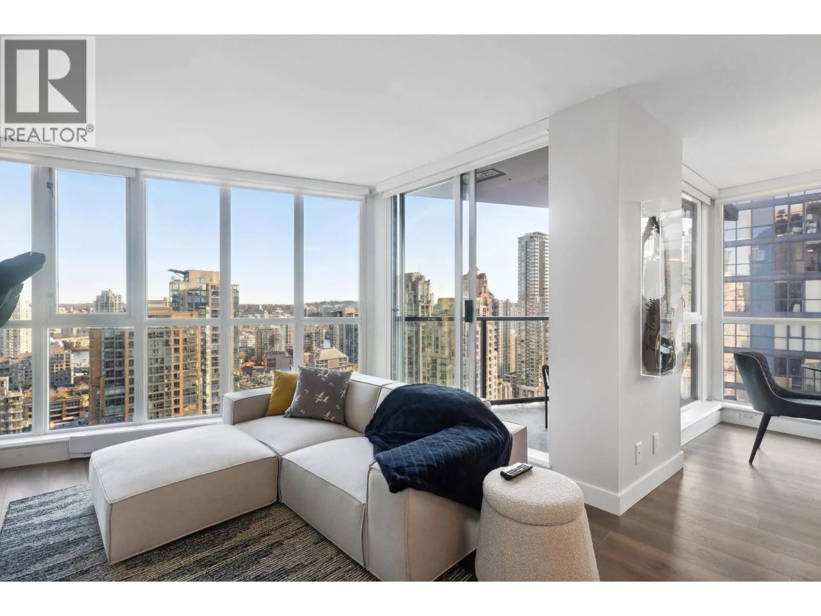 #2406 1155 SEYMOUR STREET, Vancouver, BC photo 3