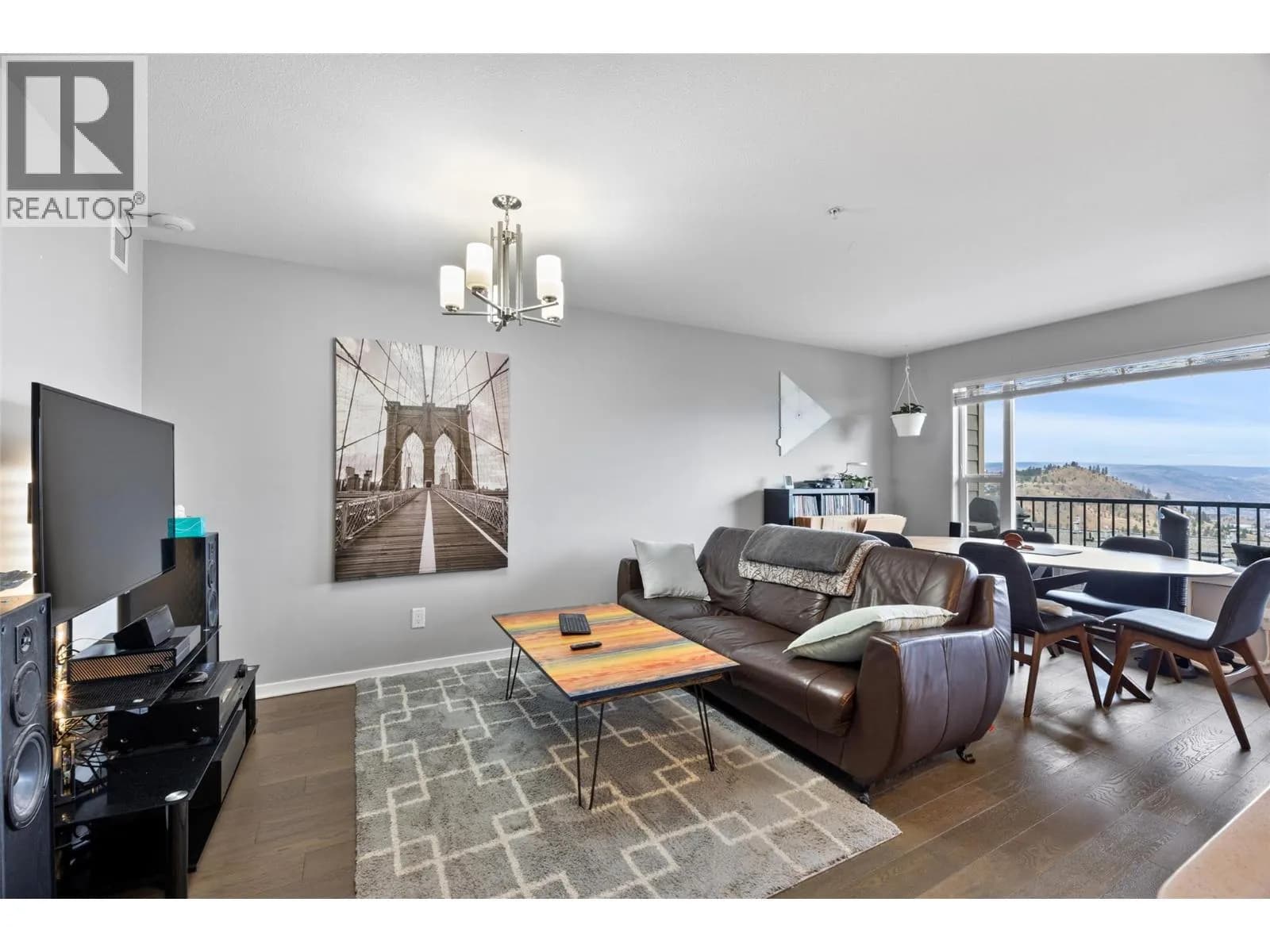 #204 1200 HARRISON Place, Kamloops, BC photo 5