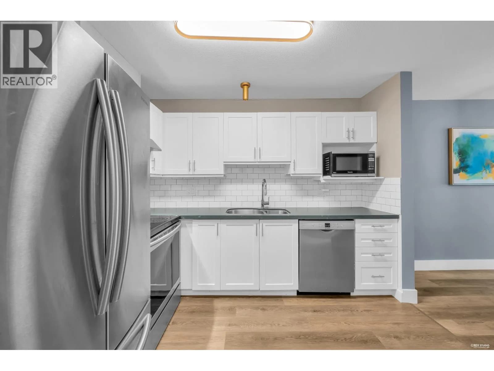 #105 2558 PARKVIEW LANE, Port Coquitlam, BC photo 4