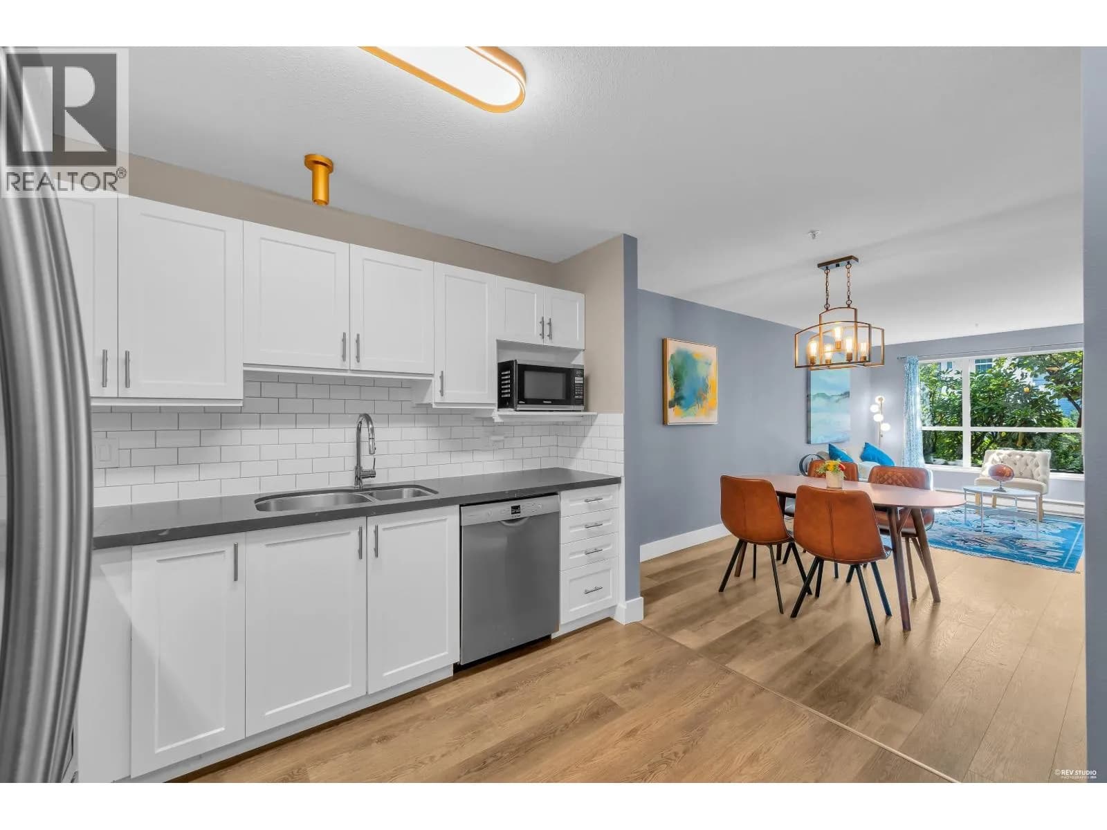 #105 2558 PARKVIEW LANE, Port Coquitlam, BC photo 5