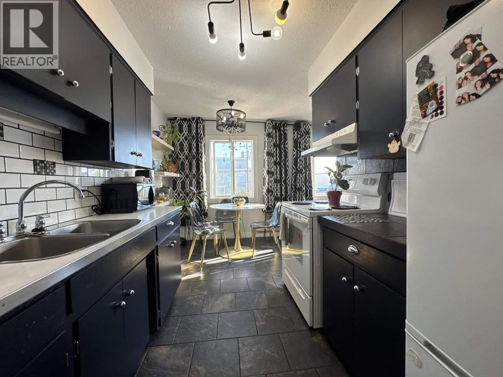 9815 104 AVENUE, Fort St. John