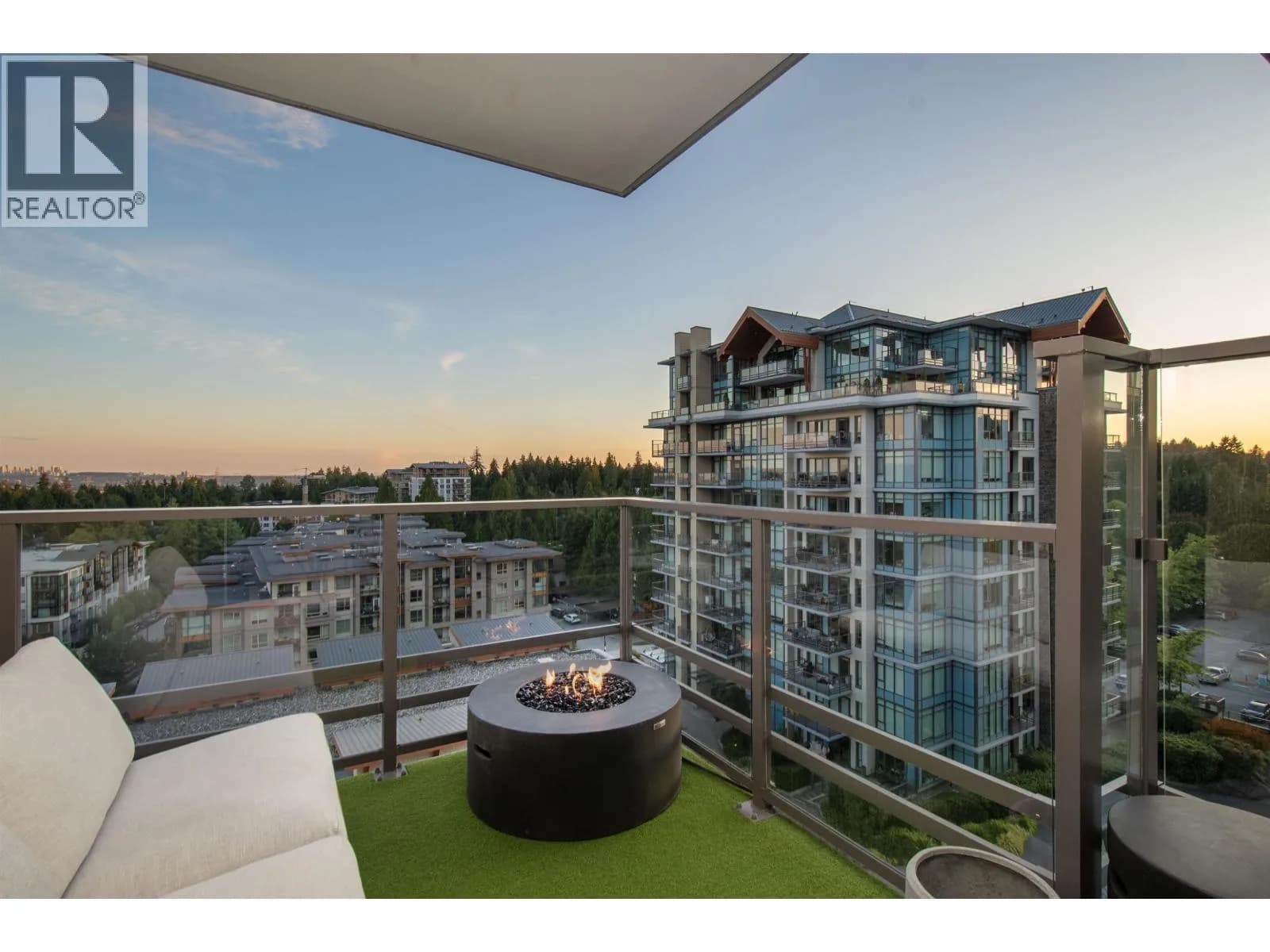 #908 2785 LIBRARY LANE, North Vancouver, BC photo 3