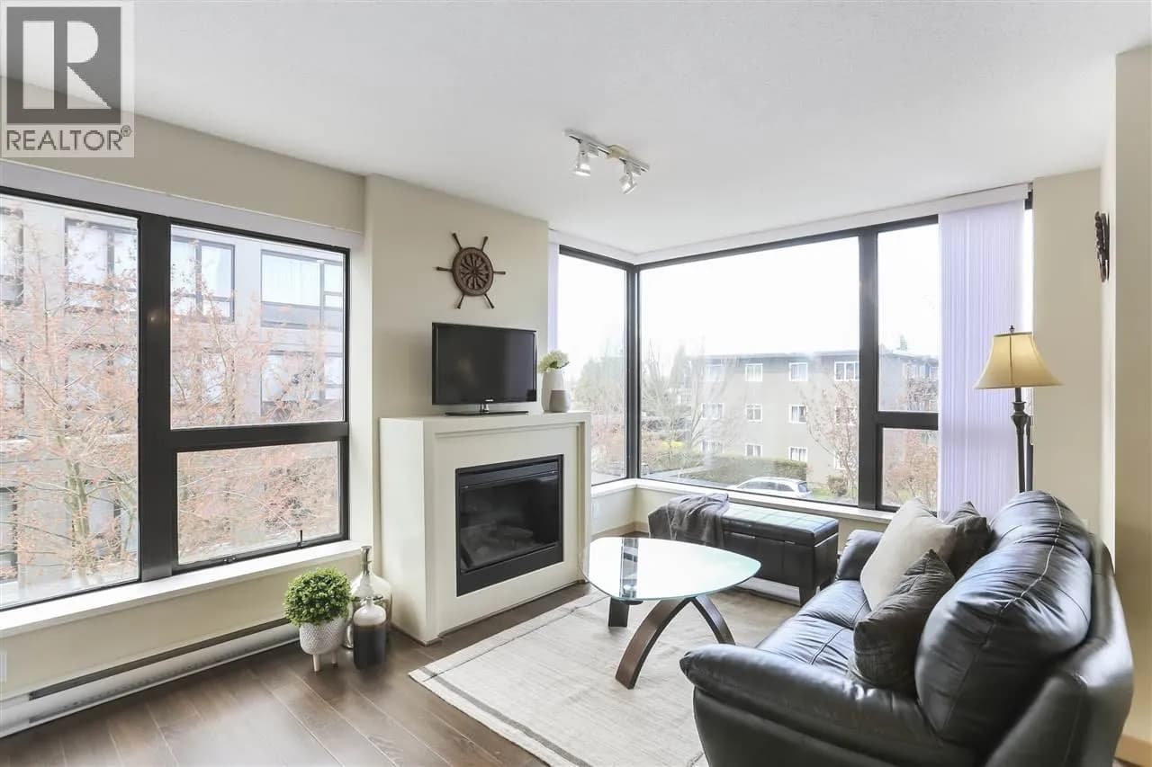 #203 7178 COLLIER STREET, Burnaby, BC photo 2